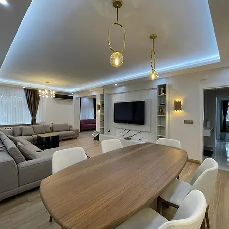 Gorgeous Garden View - 3 Bedroom- Manolya - Near Kulturpark Park - Osmangazi - Free Parking Apartment Bursa